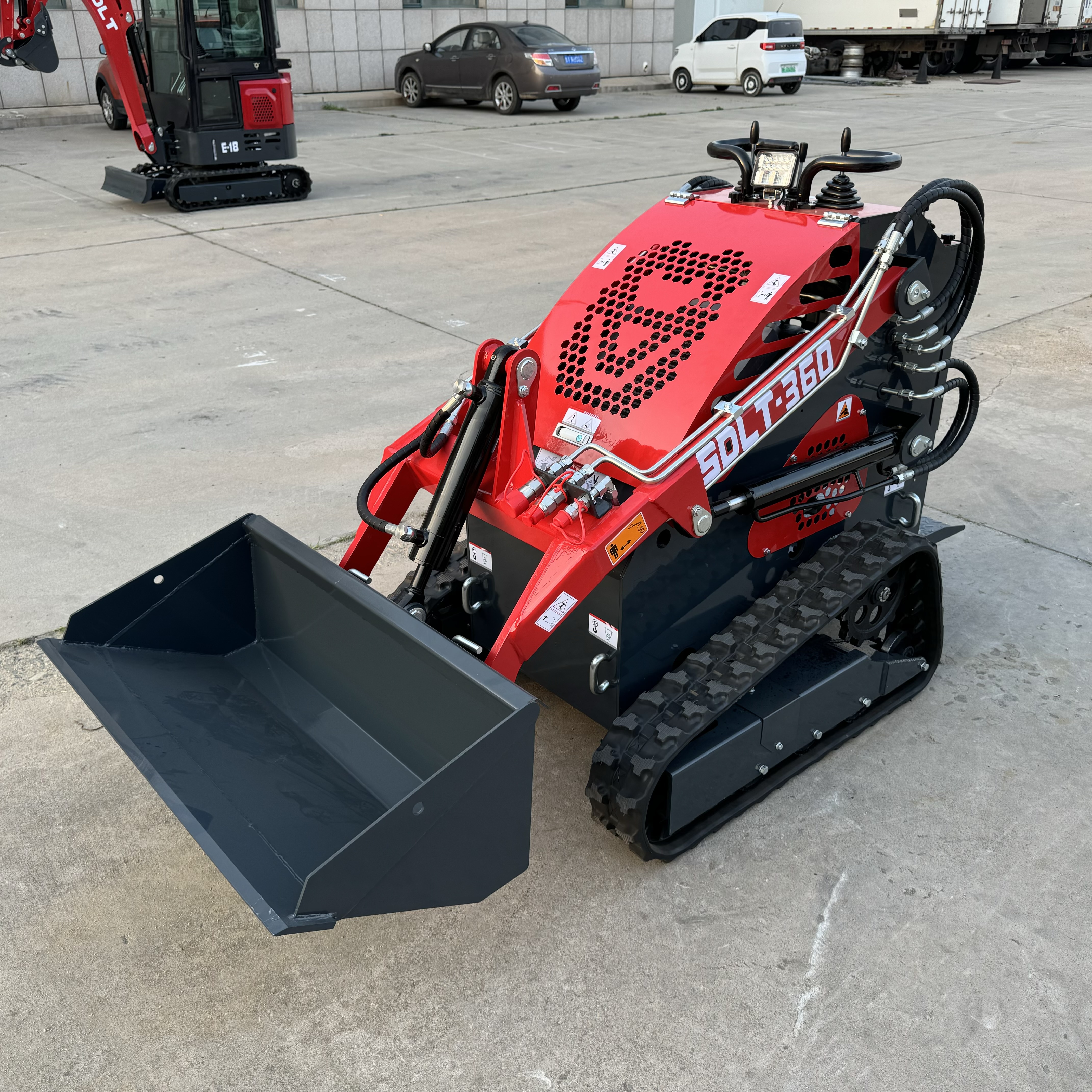 SLM360 Crawler model